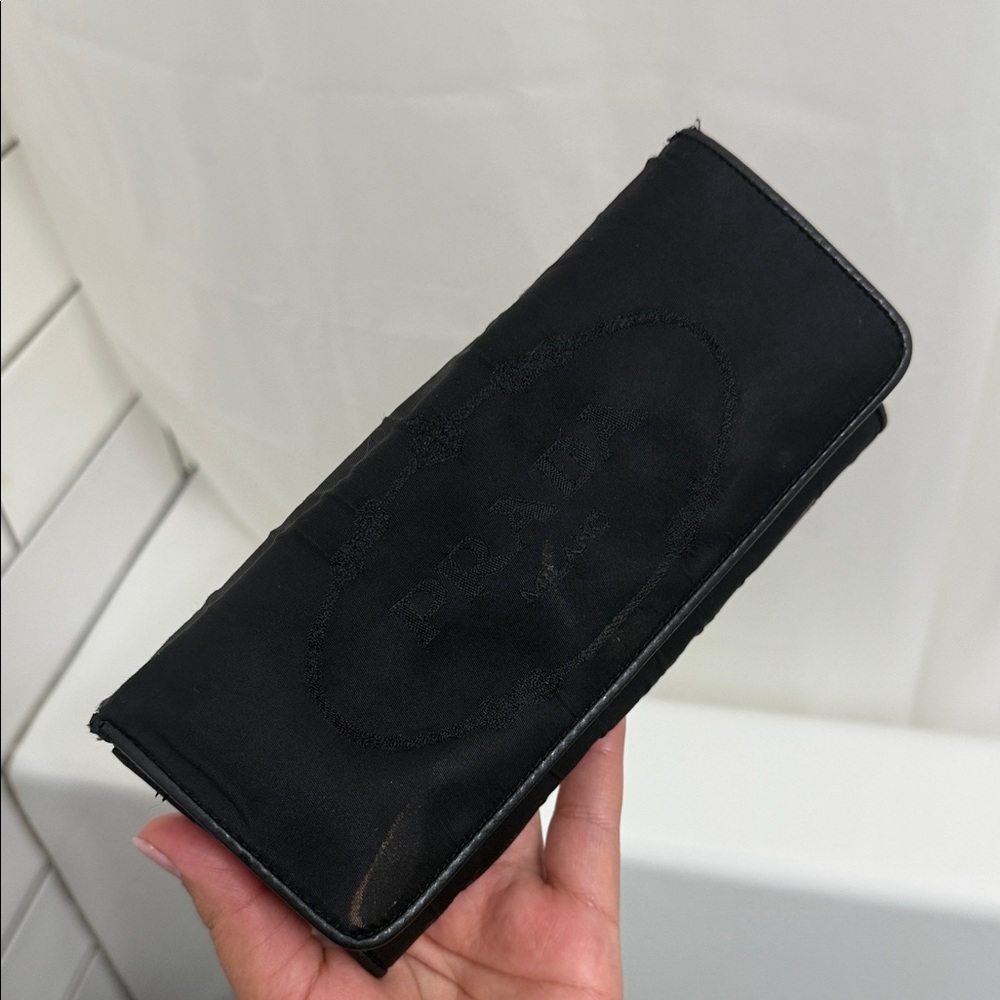 Prada women’s wallet